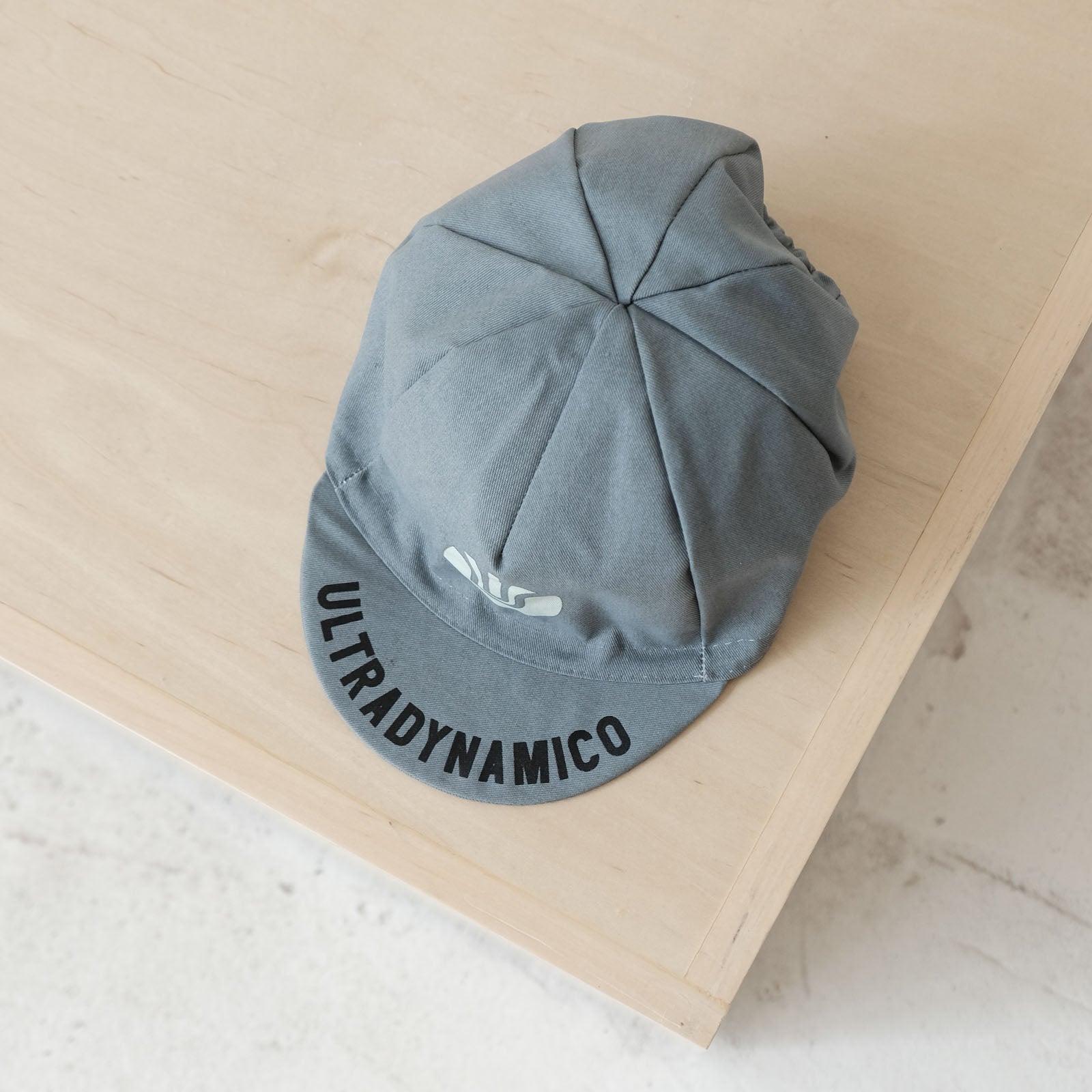 Alt Font Cap - Grey